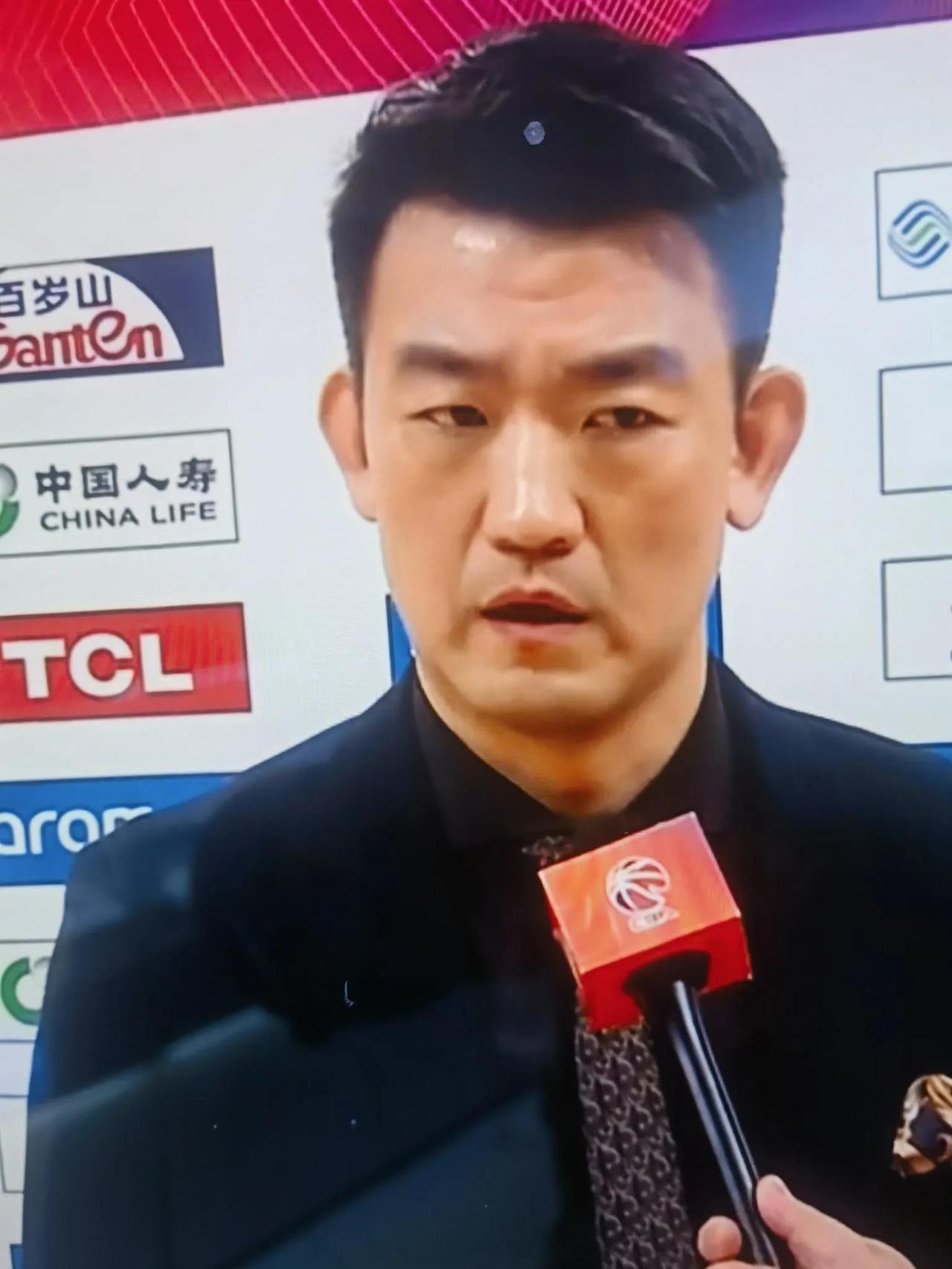 浙江队爆发神级表现,CBA季后赛被彻底压制,救主的简单介绍 浙江队爆发神级表现,CBA季后赛被彻底压制,救主的简单介绍