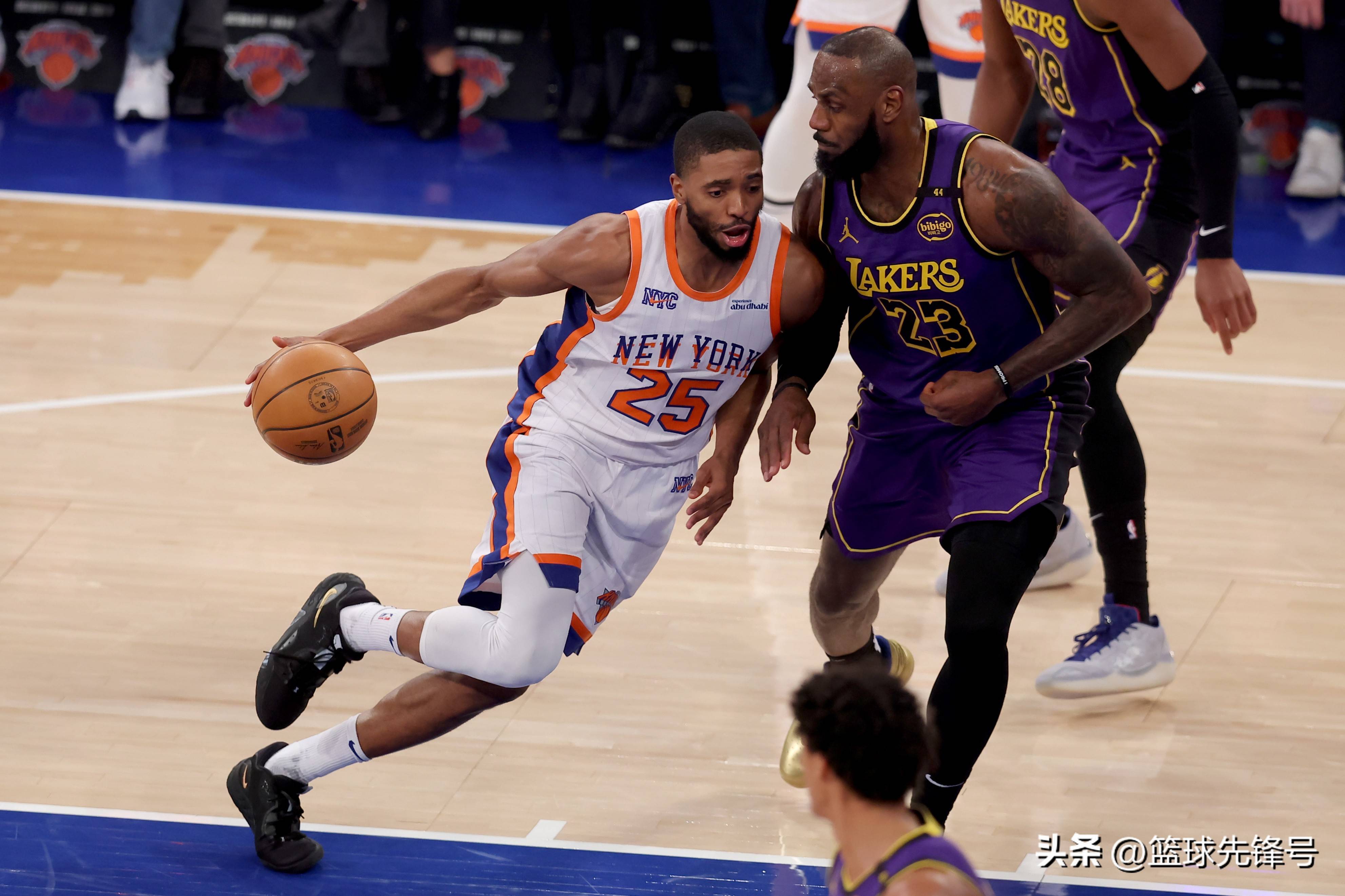 火箭再败国王,鹈鹕击败骑士 火箭再败国王,鹈鹕击败骑士