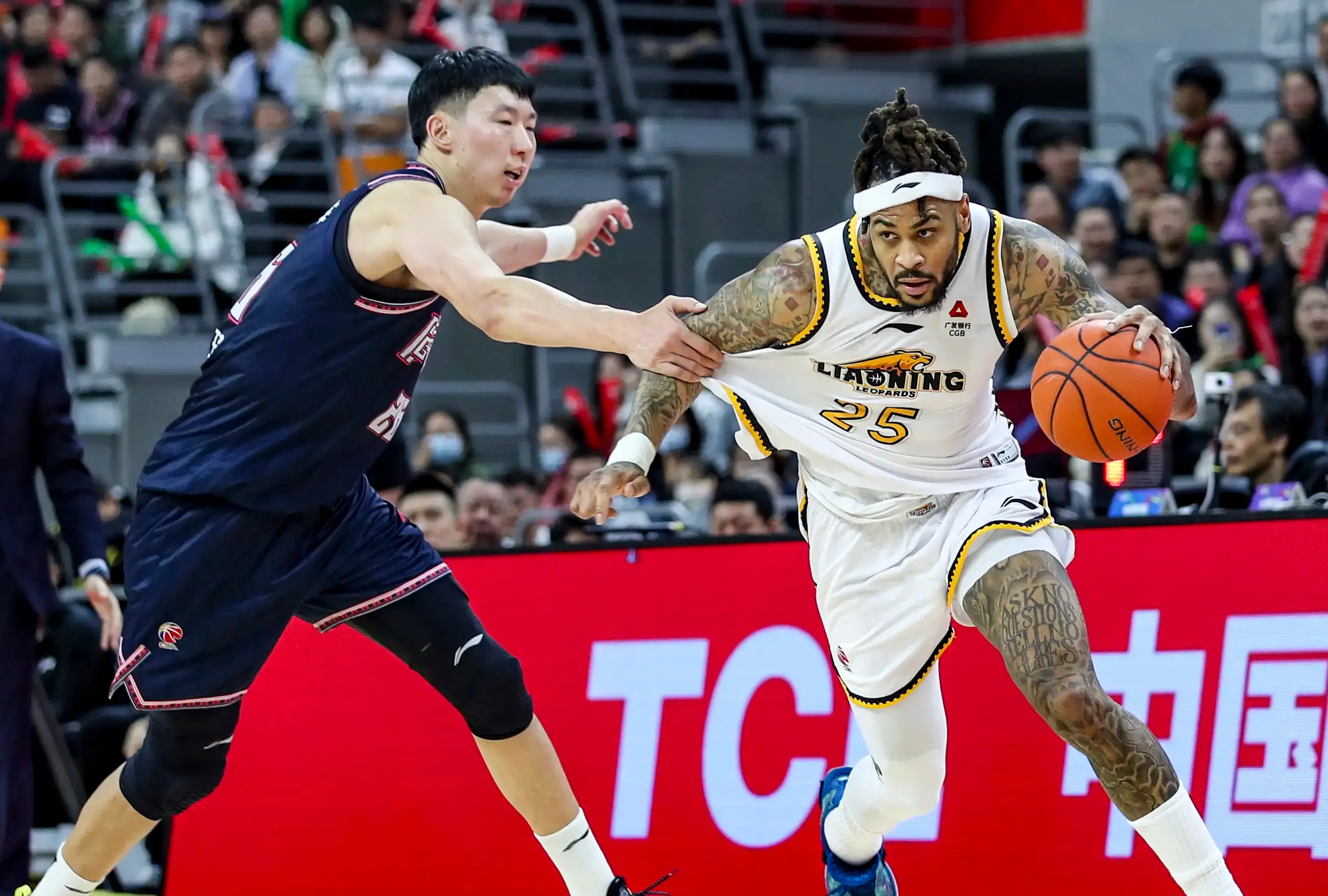 爱游戏娱乐-本土球队横扫对手,豪取九连胜