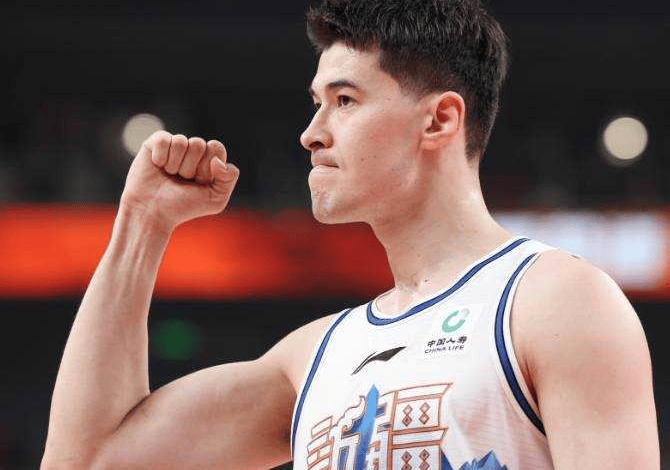 爱游戏地址-不来梅瓦尔德服务在客场胜出,全队迎来大胜喜悦