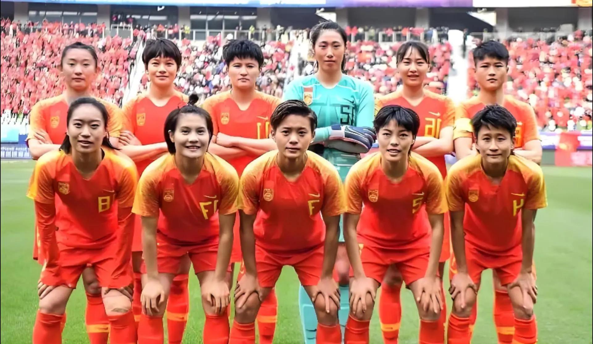 爱游戏培训-巴西女足士气高涨，备战关键比赛