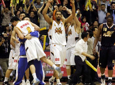 爱游戏网页版入口-江苏队在场上发挥出色,成功战胜对手的简单介绍