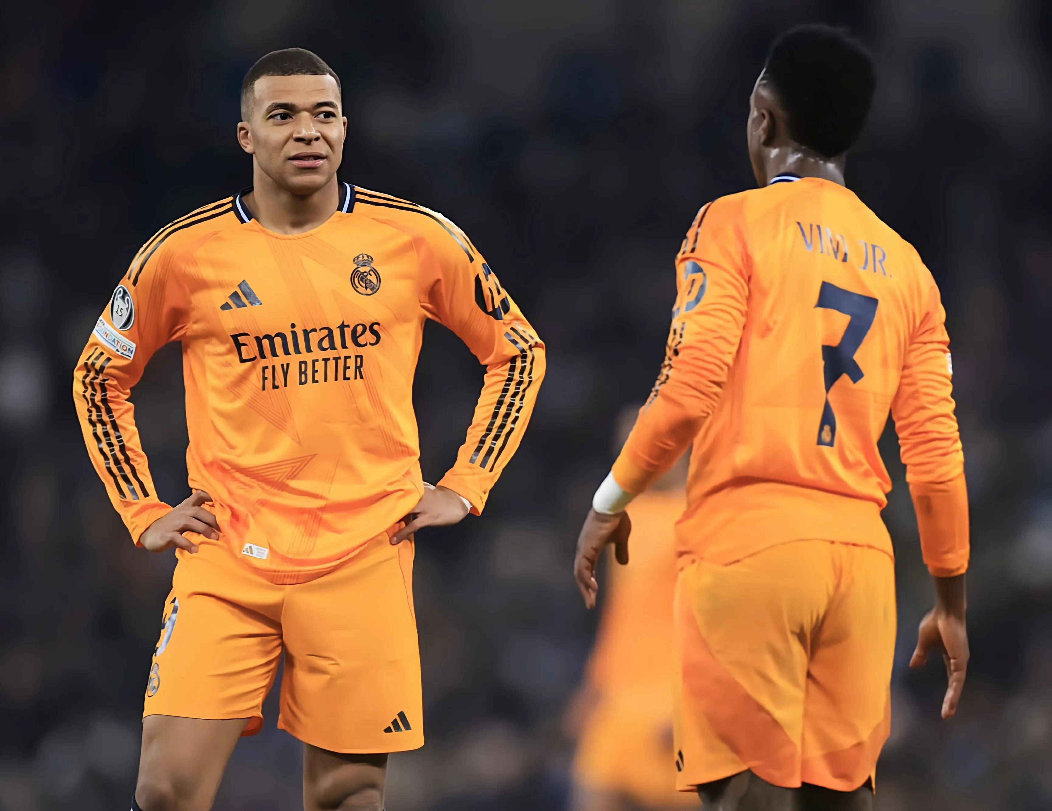 爱游戏课程-皇马客场战胜对手，豪取三分