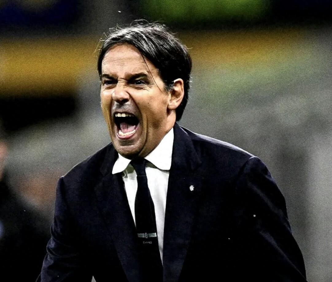 爱游戏网页版入口-意大利豪门主帅疯狂奔跑庆祝：球队胜利氛围蔓延