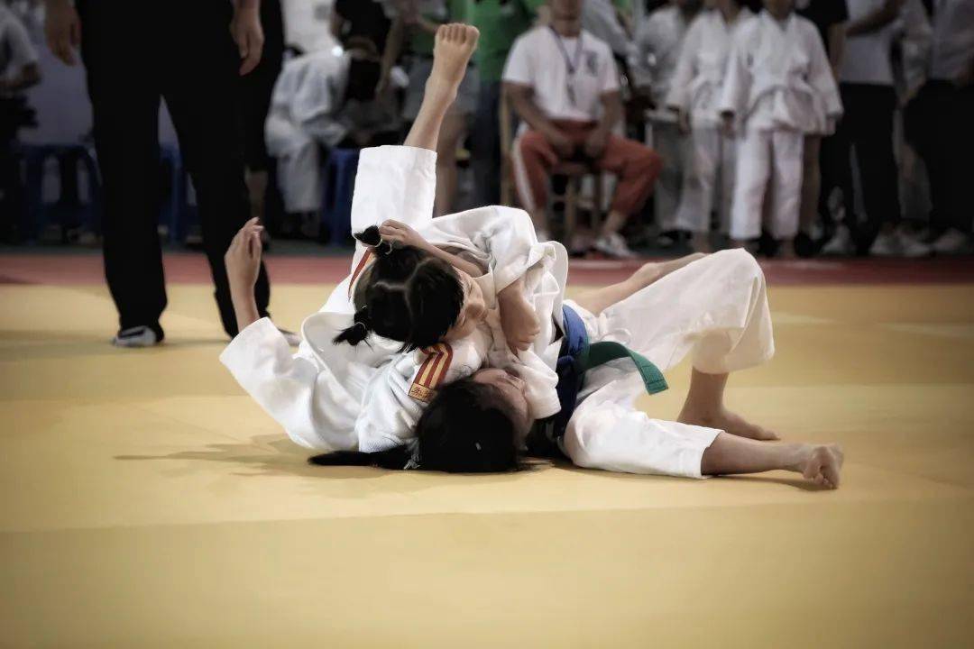 关于韩国选手斩获柔道金牌,实力不俗的信息 关于韩国选手斩获柔道金牌,实力不俗的信息