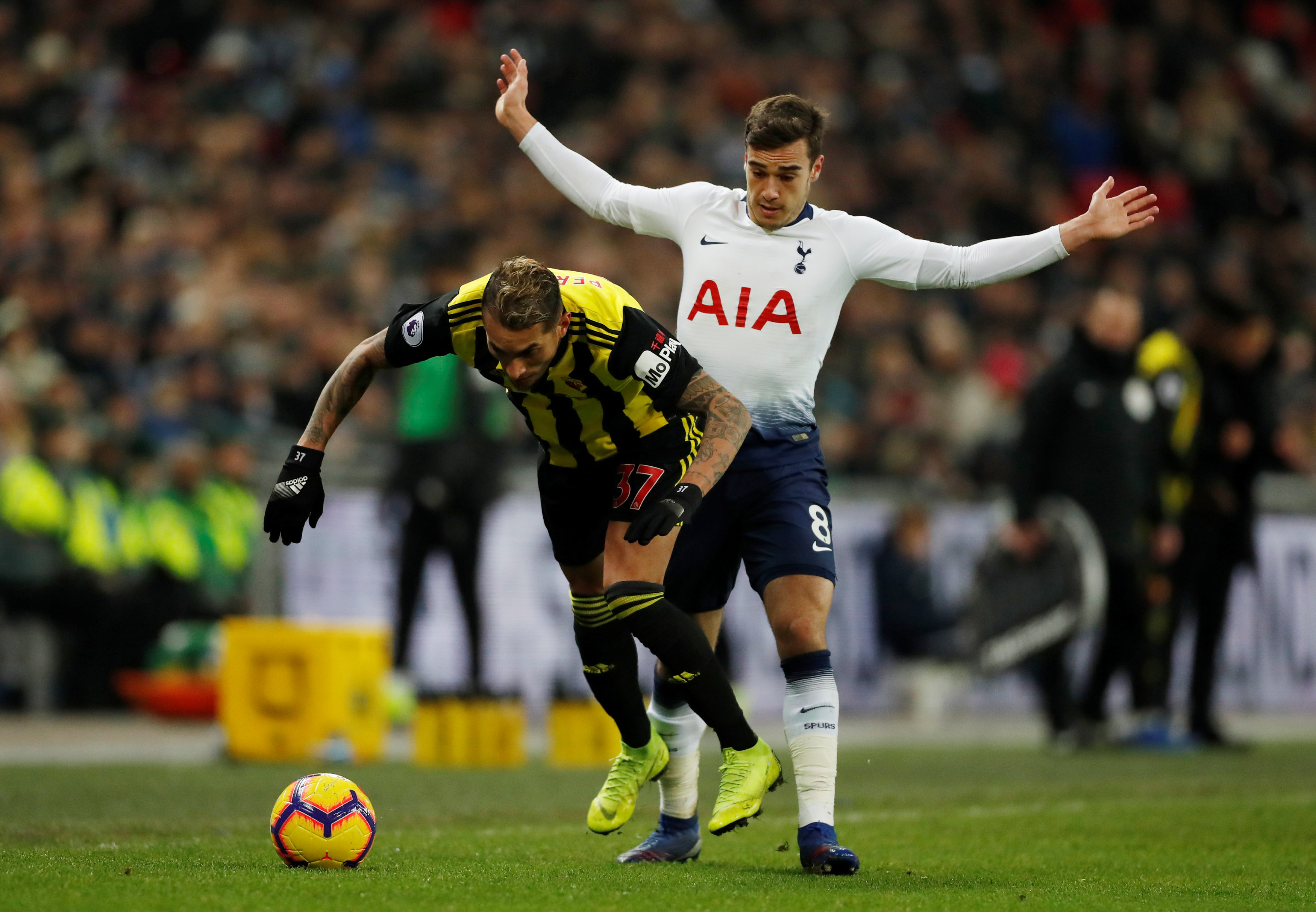 爱游戏登录-关于热刺逼平沃特福德，保持主场不败战绩的信息