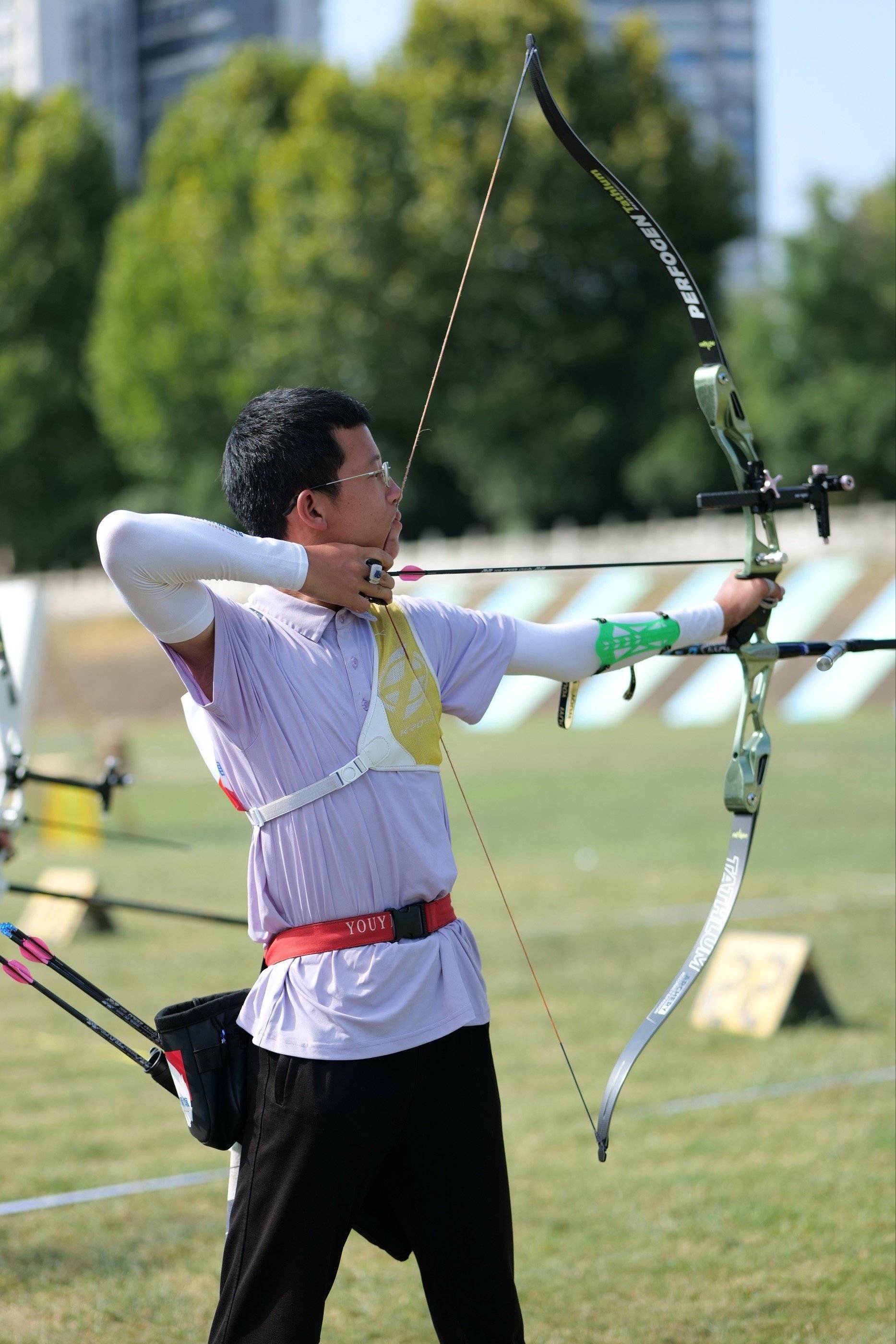 马尔代夫选手在射箭比赛中进入决赛 马尔代夫选手在射箭比赛中进入决赛