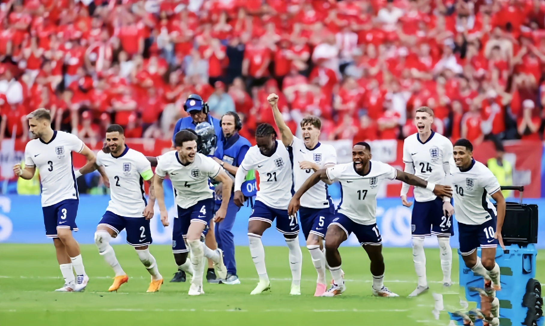 爱游戏投注-英格兰队球员意外受伤,将缺席与荷兰队的比赛的简单介绍