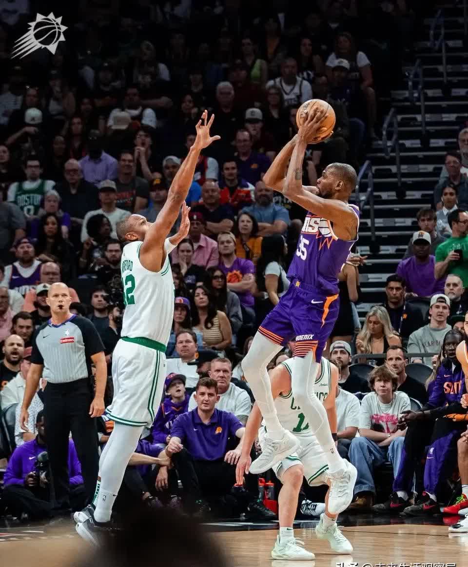 太阳主场击败开拓者,取得关键胜利 太阳主场击败开拓者,取得关键胜利