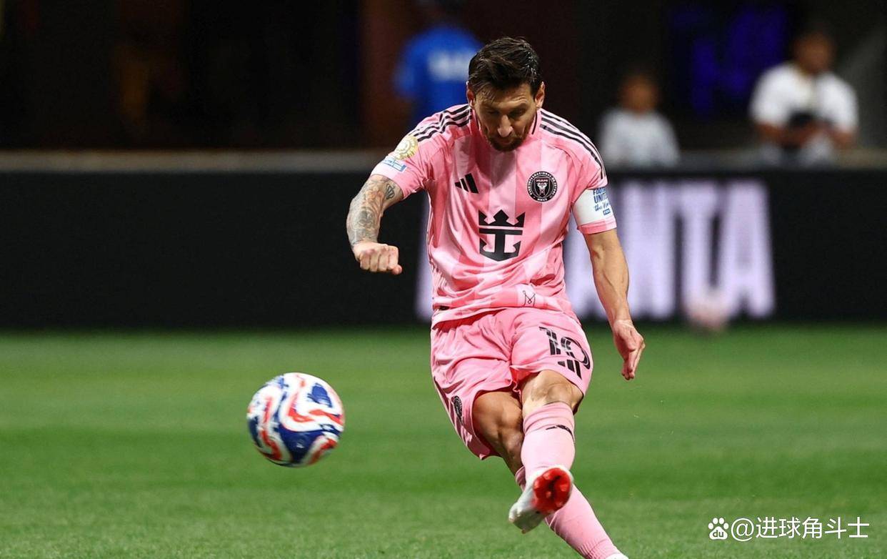 爱游戏官方登录入口-梅西再献绝杀，巴塞罗那逆转获胜