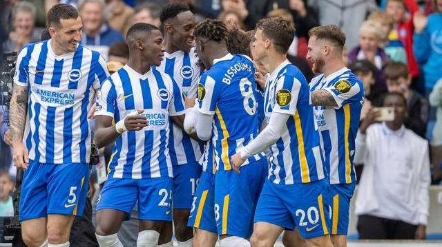 利兹联对决维拉,双方实力对比的简单介绍 利兹联对决维拉,双方实力对比的简单介绍