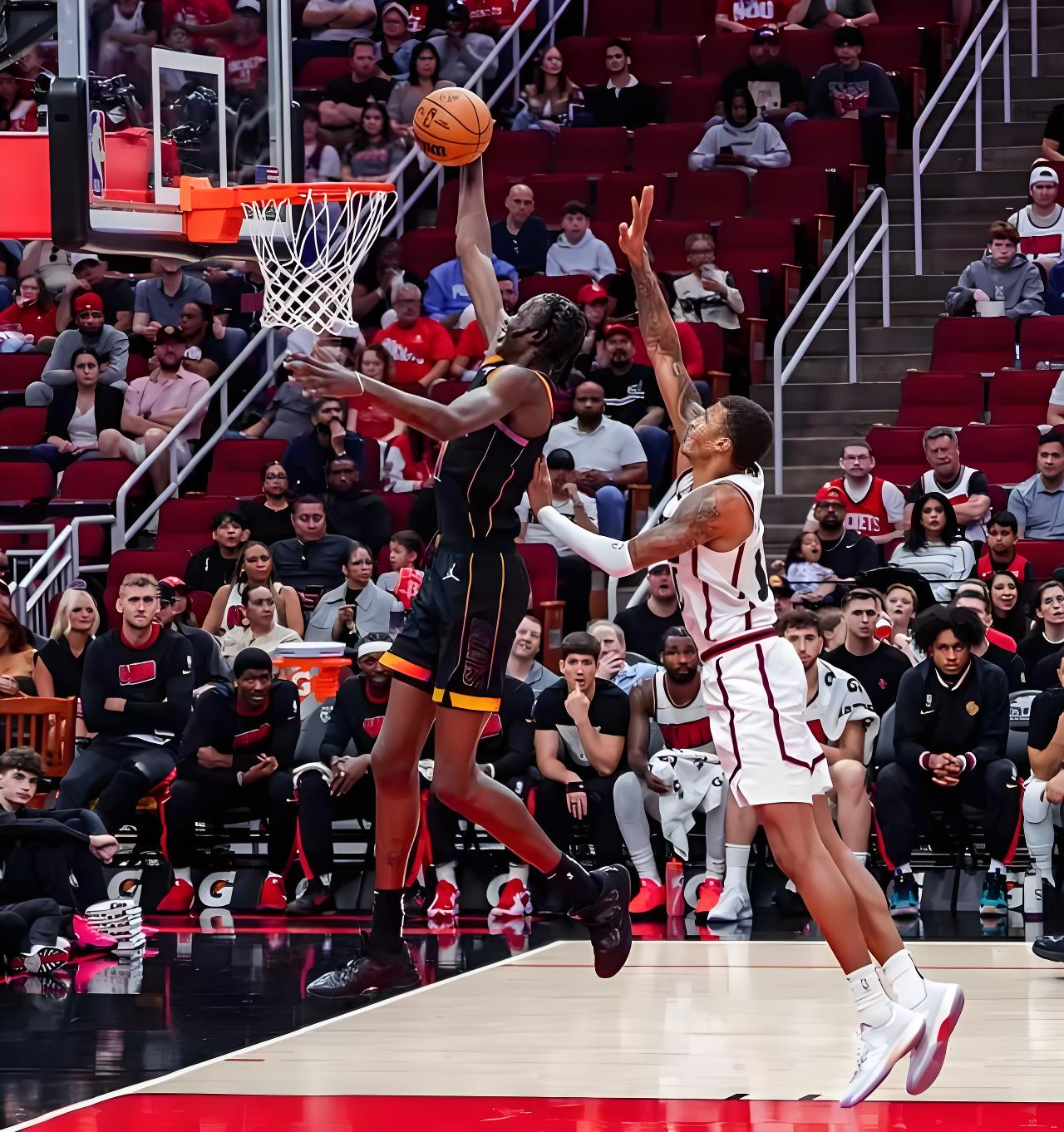 激烈较量!球员士气高涨备战决胜局 激烈较量!球员士气高涨备战决胜局